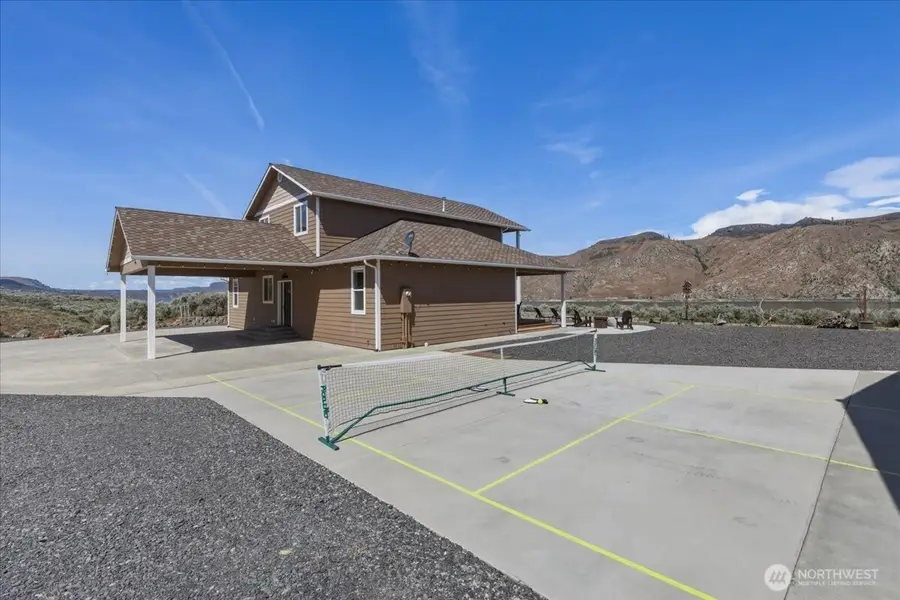 4265 Plum Pt. E, Grand Coulee, WA 99133 - #3