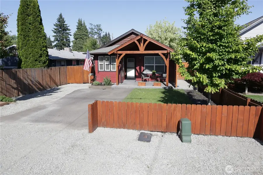 3615 T Street, Vancouver, WA 98663 - #2