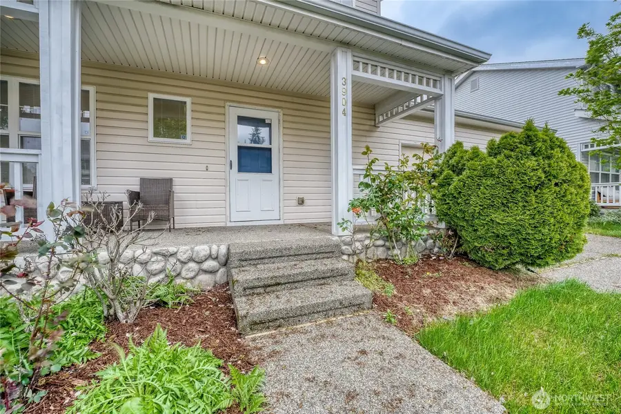 3904 NE 5th Place, Renton, WA 98056 - #3