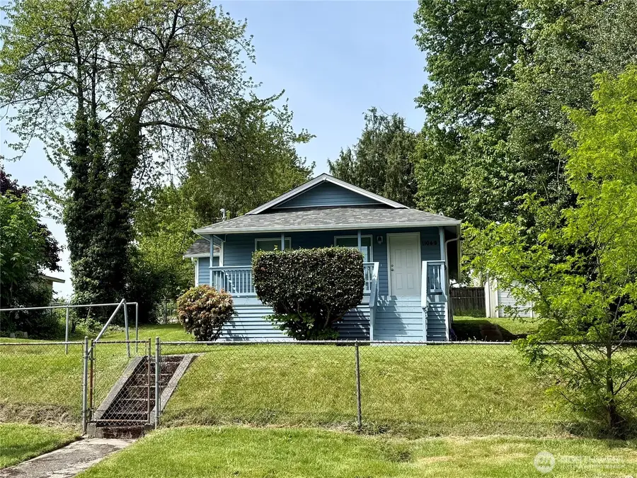 11049 18th Avenue Sw, Seattle, WA 98146 - #3