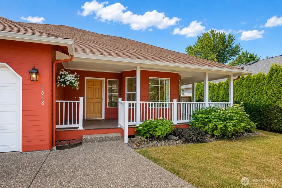 1618 E Highland Avenue, Mount Vernon, WA 98273 - #1