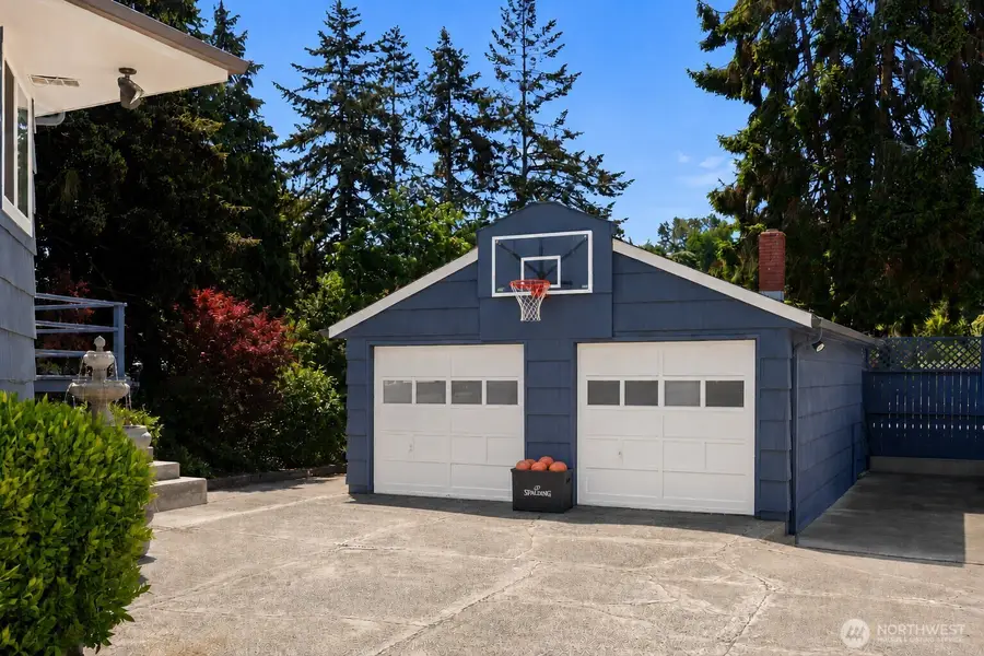 707 W Bertona Street, Seattle, WA 98119 - #2