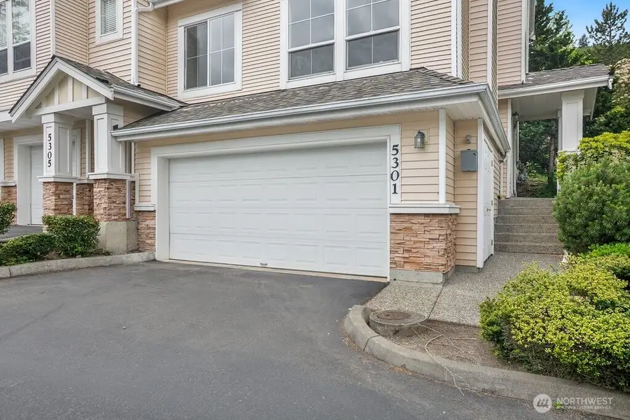 5301 164th Avenue Se, Bellevue, WA 98006 - #2