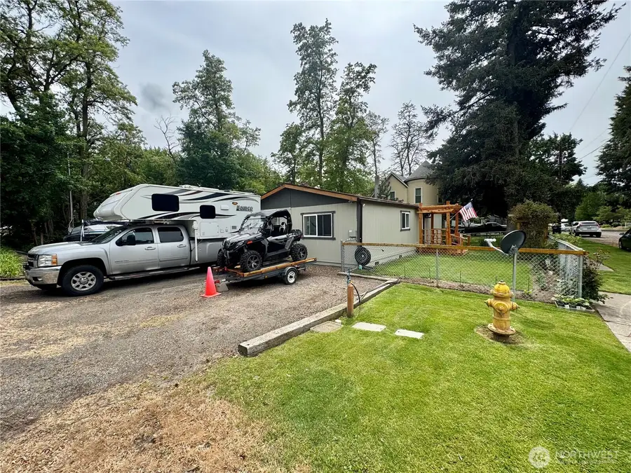 626 E Richmond Avenue, Dayton, WA 99328 - #3