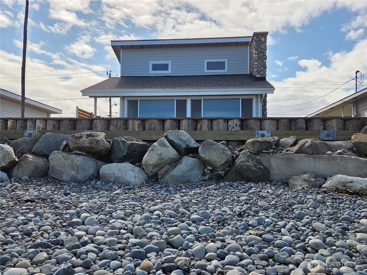 2629 W Beach Road, Oak Harbor, WA 98277 - #1