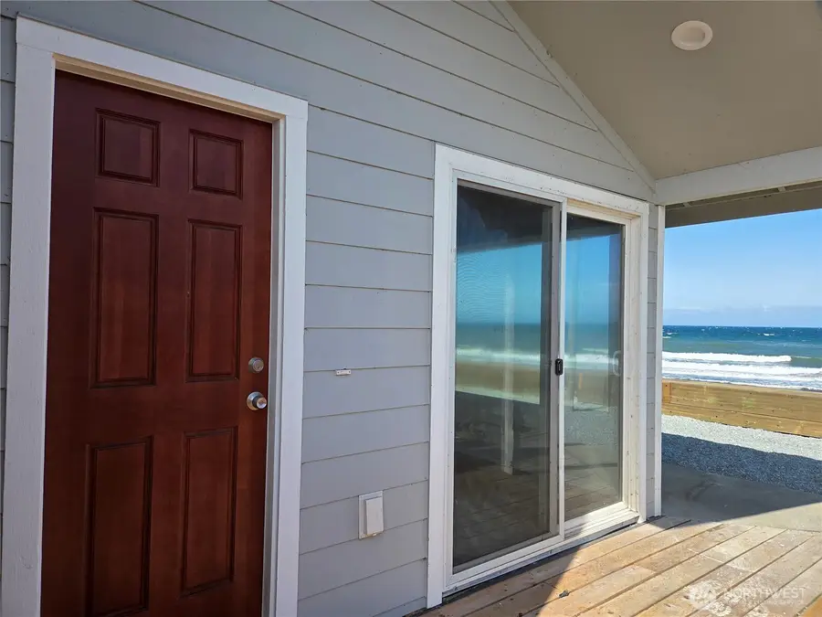 2629 W Beach Road, Oak Harbor, WA 98277 - #2