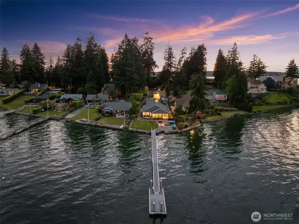 4221 Forest Beach Drive Nw, Gig Harbor, WA 98335