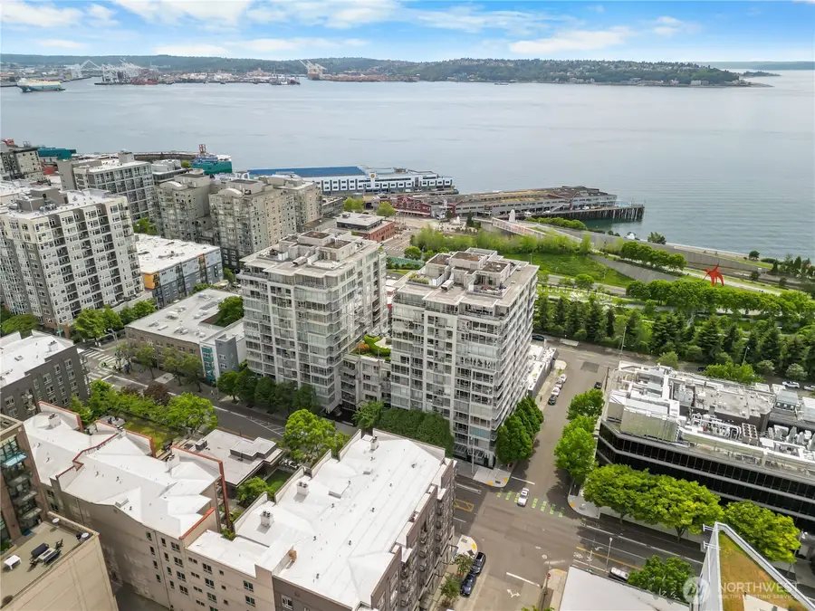 2929 1st Avenue #218, Seattle, WA 98121 - #2