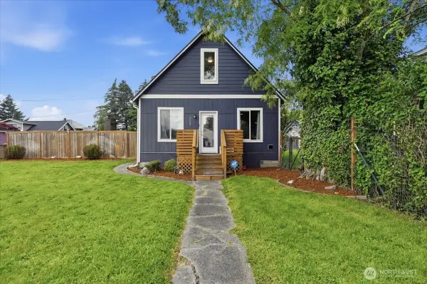717 S 58th Street, Tacoma, WA 98408