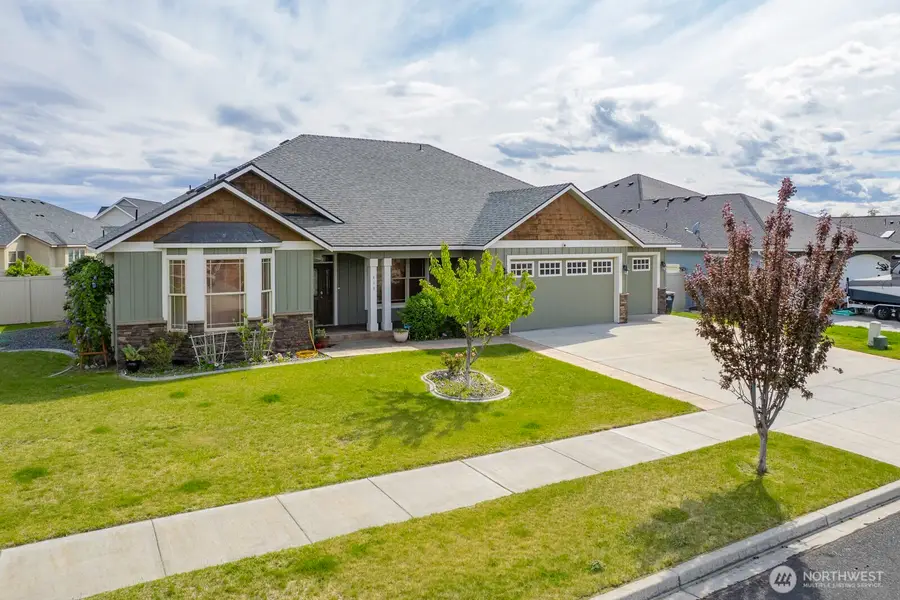 419 S Astor Loop, Moses Lake, WA 98837 - #2