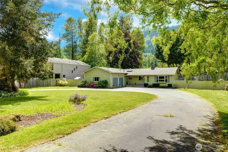 975 Front Street S, Issaquah, WA 98027 - #2