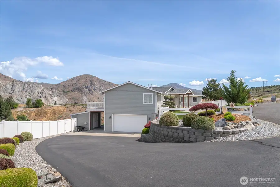 275 E Emerson Drive, Orondo, WA 98843 - #2