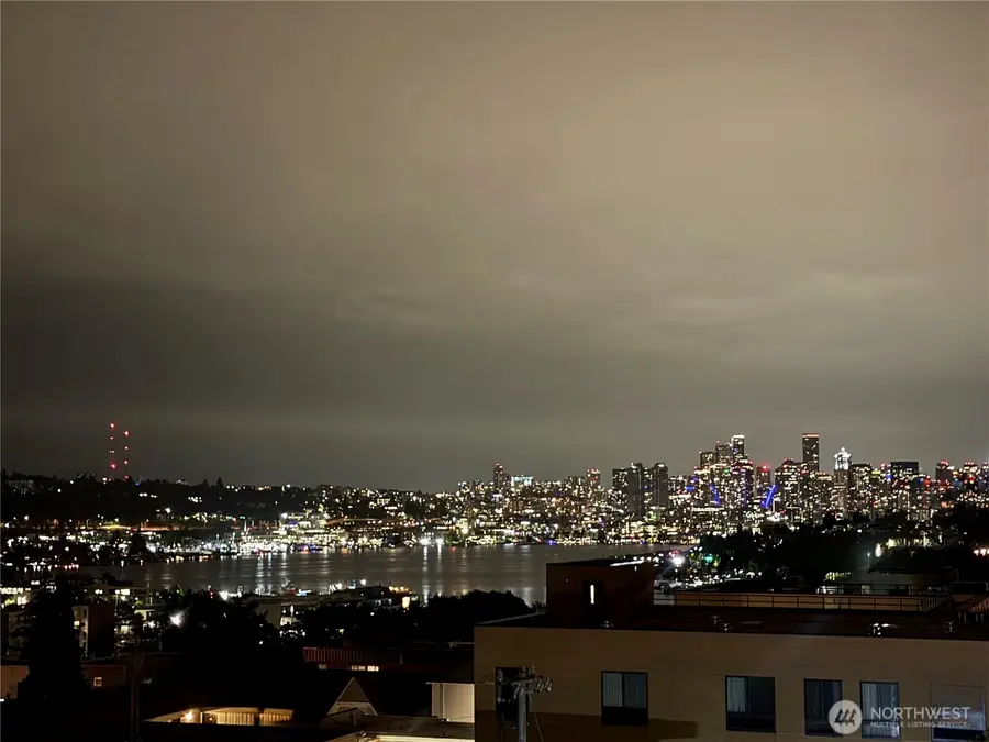 4020 Aurora Avenue N #304, Seattle, WA 98103 - #2