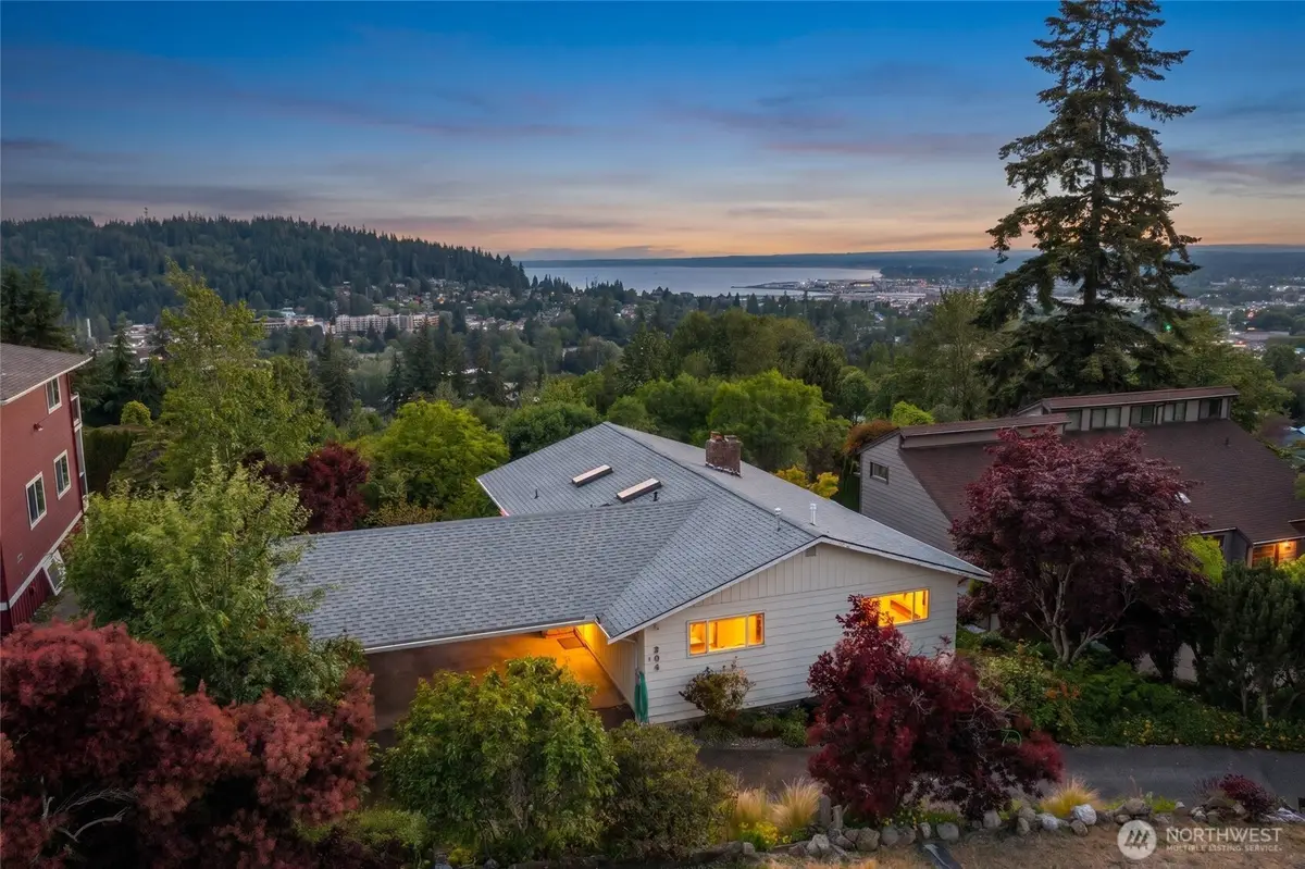 909 Queen Street, Bellingham, WA 98229 - #1