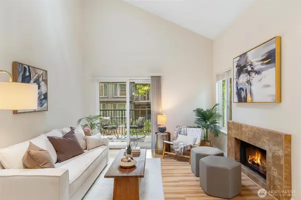 14415 NE 30th Place #22D, Bellevue, WA 98007