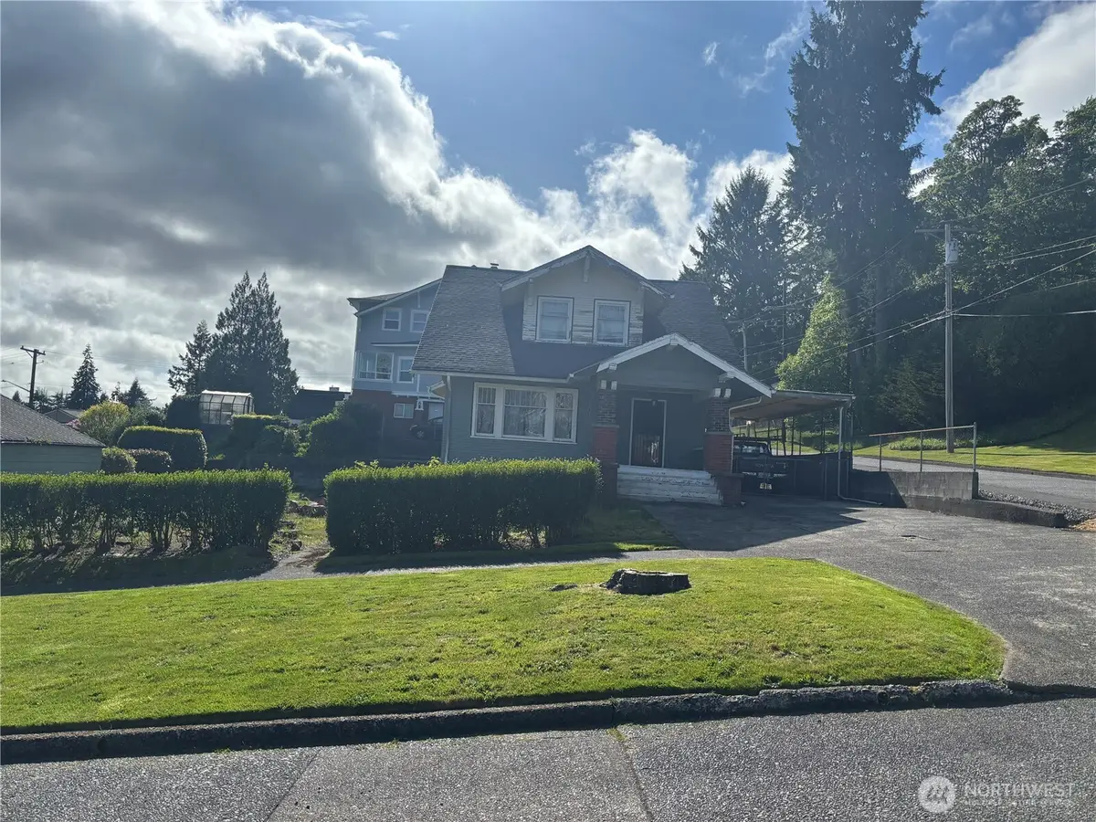 1215 N Broadway, Aberdeen, WA 98520 - #1