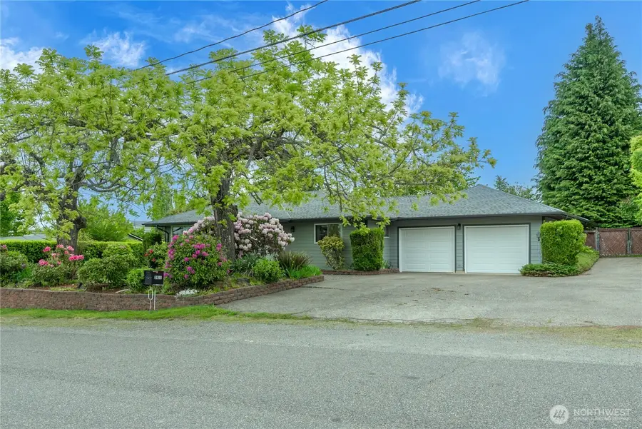 2911 Elwood Drive W, Tacoma, WA 98466 - #3