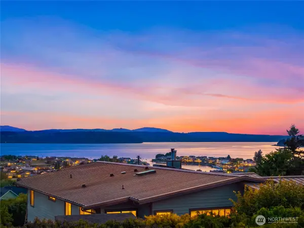 37659 Olympic View Road Ne, Hansville, WA 98340