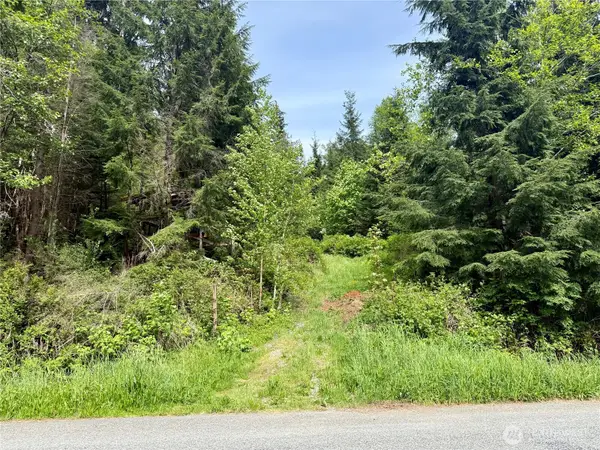 0 North Shore Drive #24/25, Mount Vernon, WA 98274