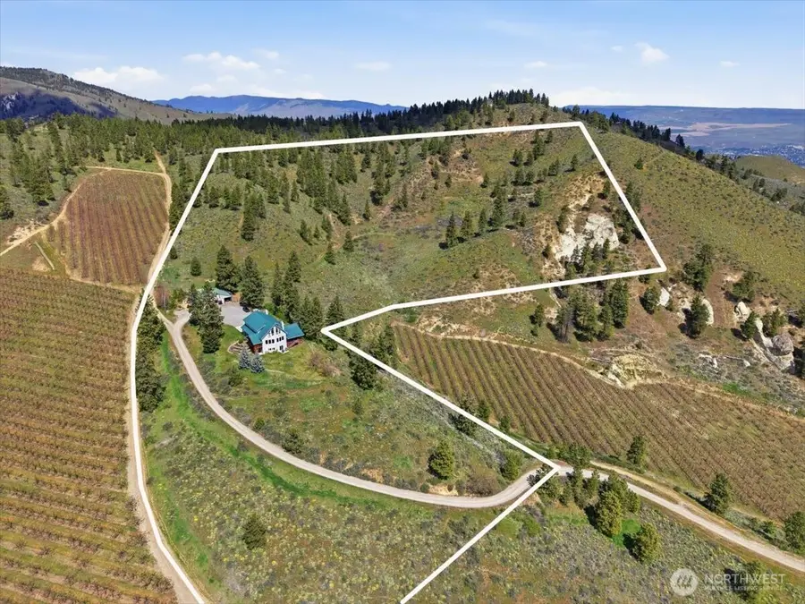 2612 Halvorson Canyon Road, Wenatchee, WA 98801 - #3