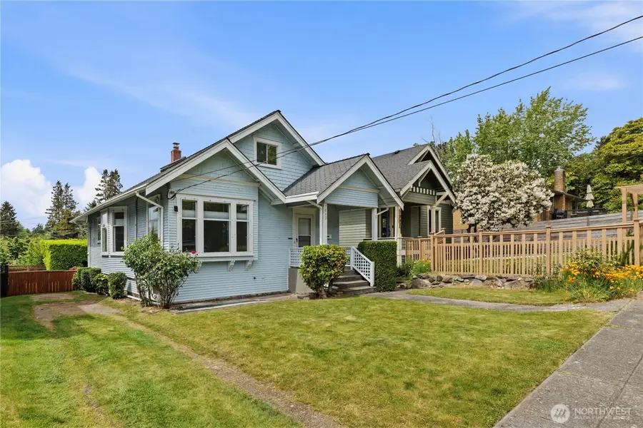 7843 Stroud Avenue N, Seattle, WA 98103 - #2