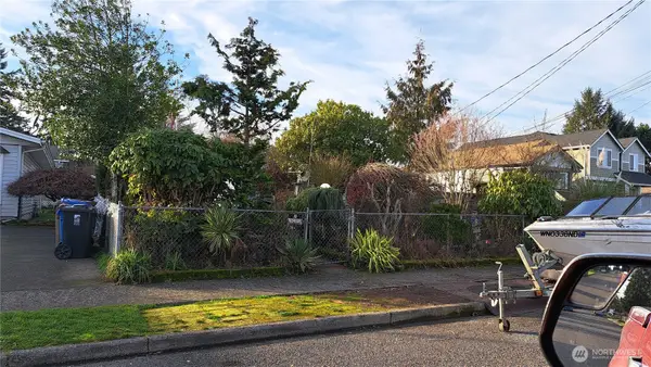 7836 S Ainsworth Avenue, Tacoma, WA 98408