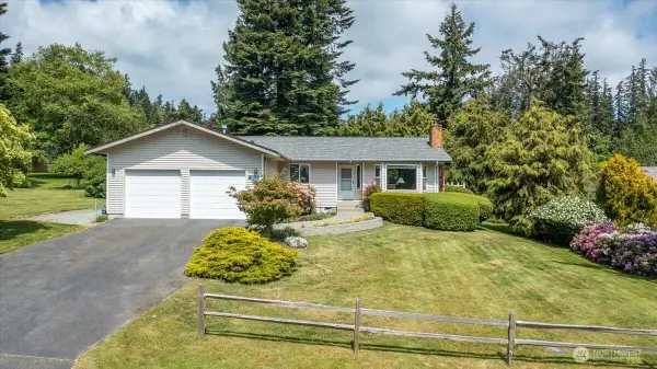 6835 Gibralter Drive, Anacortes, WA 98221