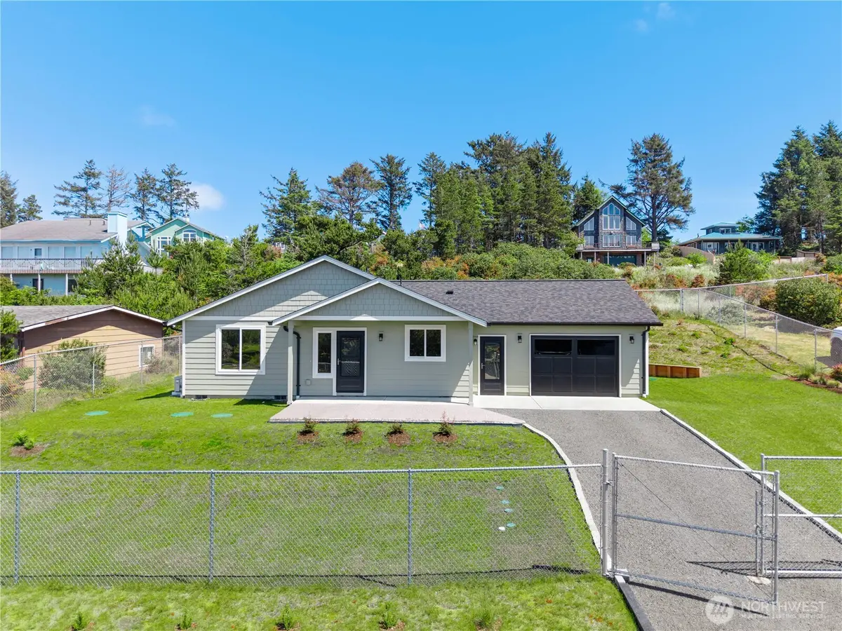 35312 I Place, Ocean Park, WA 98640 - #1