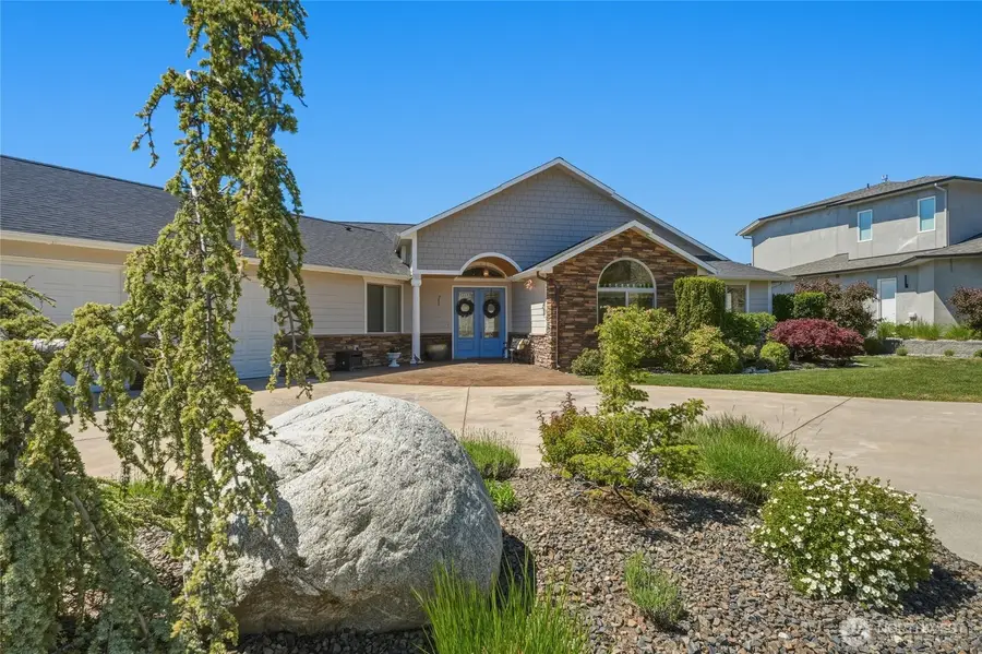 124 Waterview Drive, Chelan, WA 98816 - #2