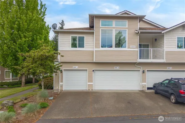 2045 Bob's Hollow Lane #C, Dupont, WA 98327