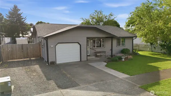 402 Johnson Street, Enumclaw, WA 98022