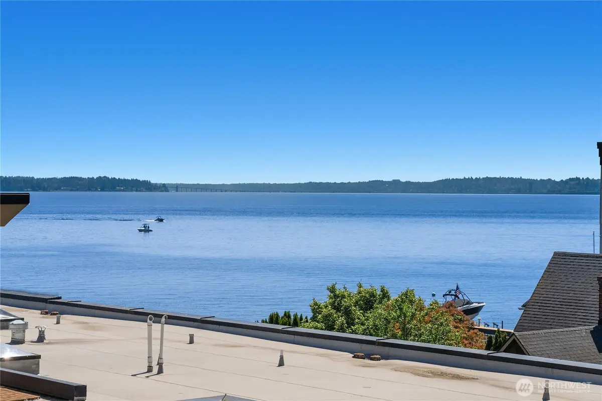 9123 NE Juanita Drive #205, Kirkland, WA 98034 - #1