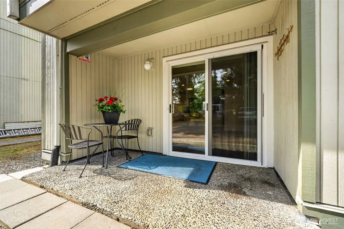5822 200th Street Sw #5822F, Lynnwood, WA 98036 - #1