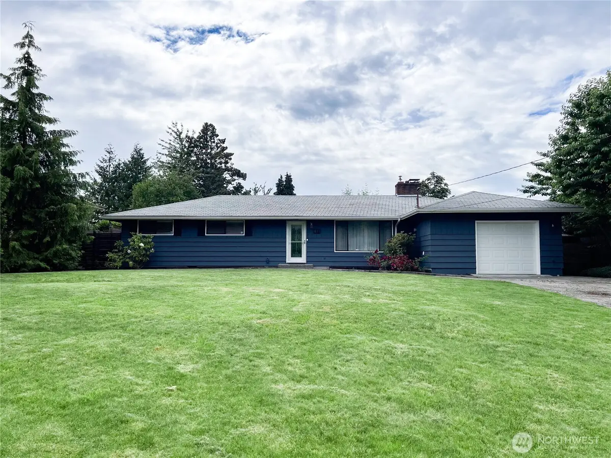 811 Hilltop Avenue, Kent, WA 98031 - #1