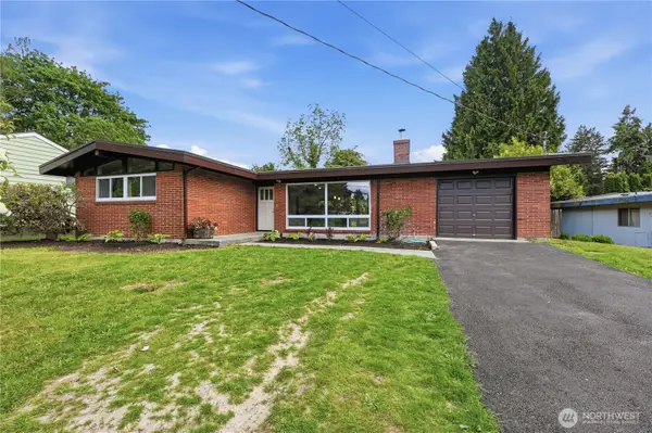 627 SW Normandy Road, Normandy Park, WA 98166