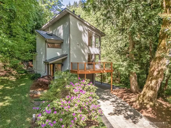 520 176th Lane Ne, Bellevue, WA 98008