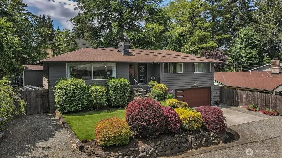 829 Maplewood Avenue, Kent, WA 98030 - #2