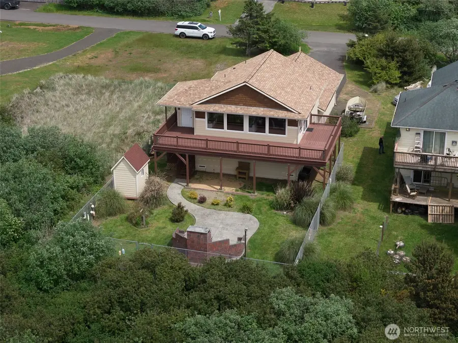 507 Sand Dune Avenue Sw, Ocean Shores, WA 98569 - #2