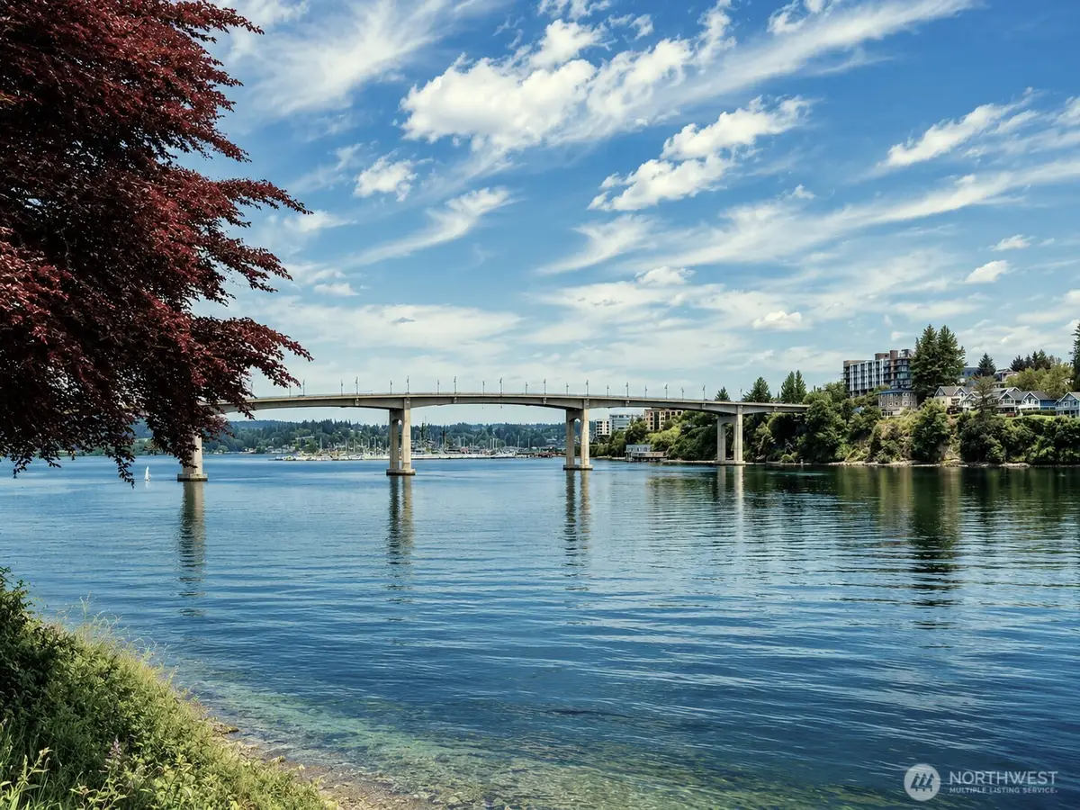 1717 E 16th Street #103, Bremerton, WA 98310 - #1