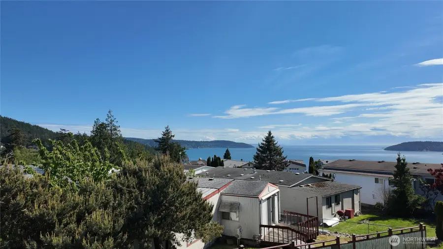 2702 Dundee Place, Anacortes, WA 98221 - #3