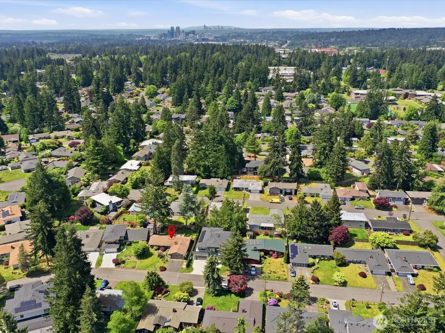 1921 169th Avenue Ne, Bellevue, WA 98008 - #3