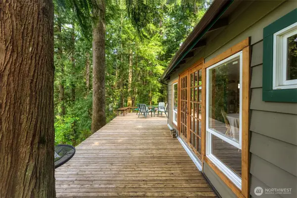 51911 S Riverside Road, Gold Bar, WA 98251
