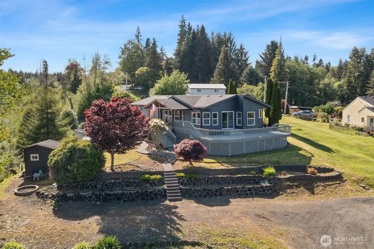 526 Taft Avenue, Raymond, WA 98577 - #1