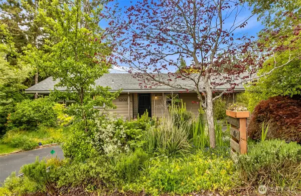1202 Pine Avenue, Snohomish, WA 98290