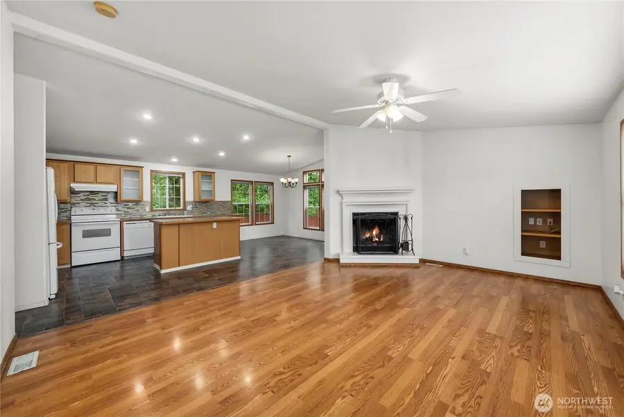 337 Redwood Street, Enumclaw, WA 98022 - #3