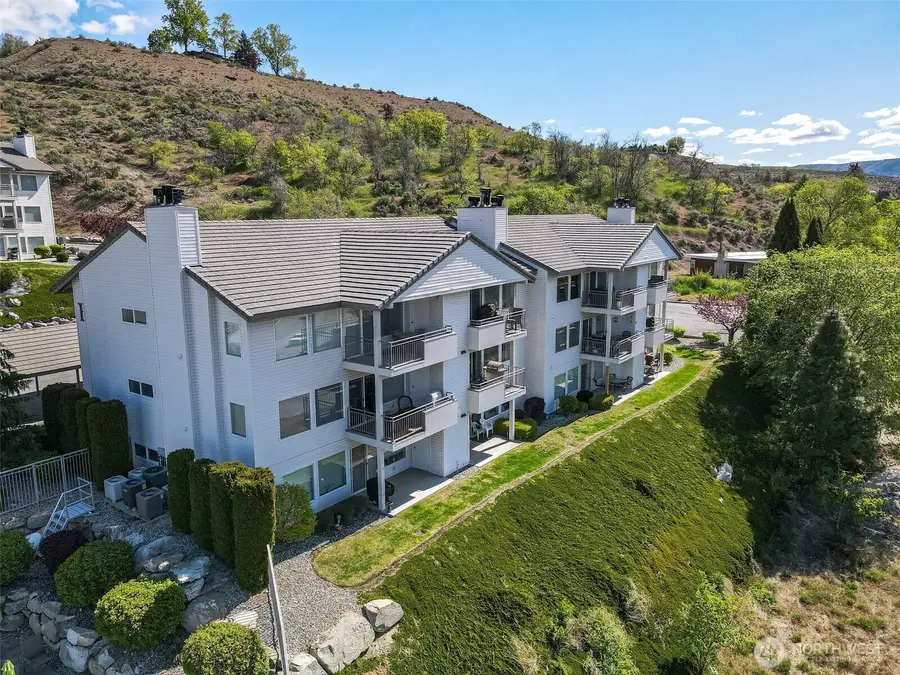 808 West Manson Highway #B203, Chelan, WA 98816 - #3