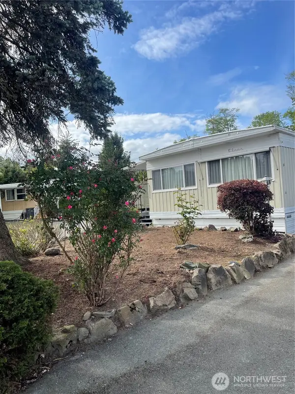 13320 Hwy 99 #88, Everett, WA 98204
