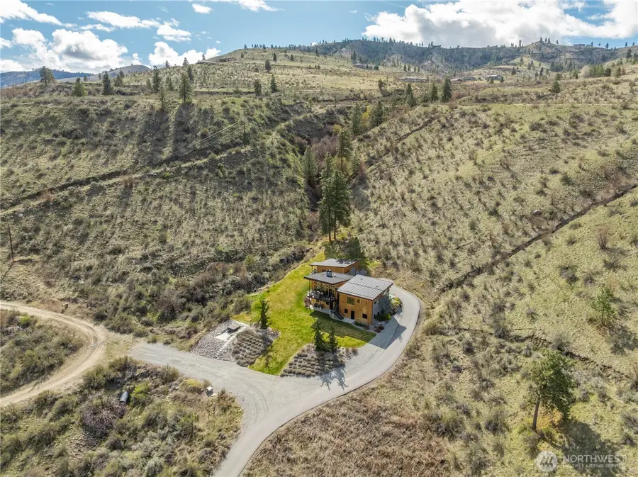 111 Hawks Meadow Road, Chelan, WA 98816 - #3