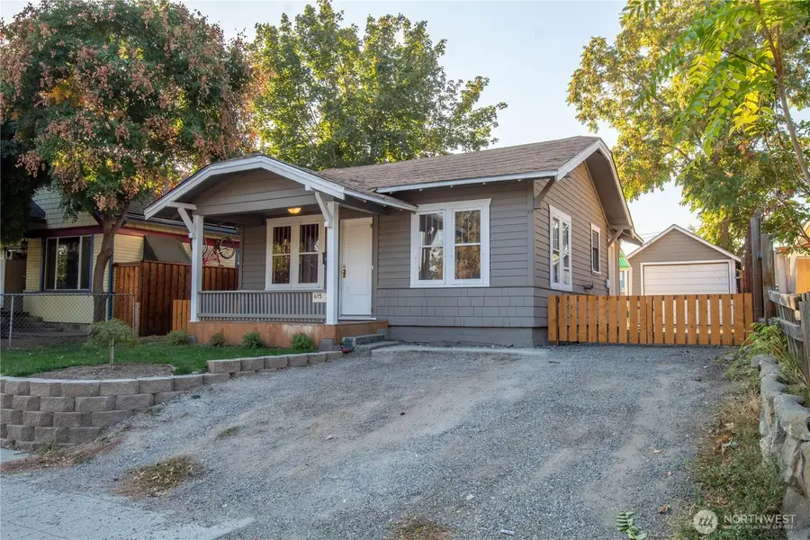 615 1st Street, Wenatchee, WA 98801 - #2