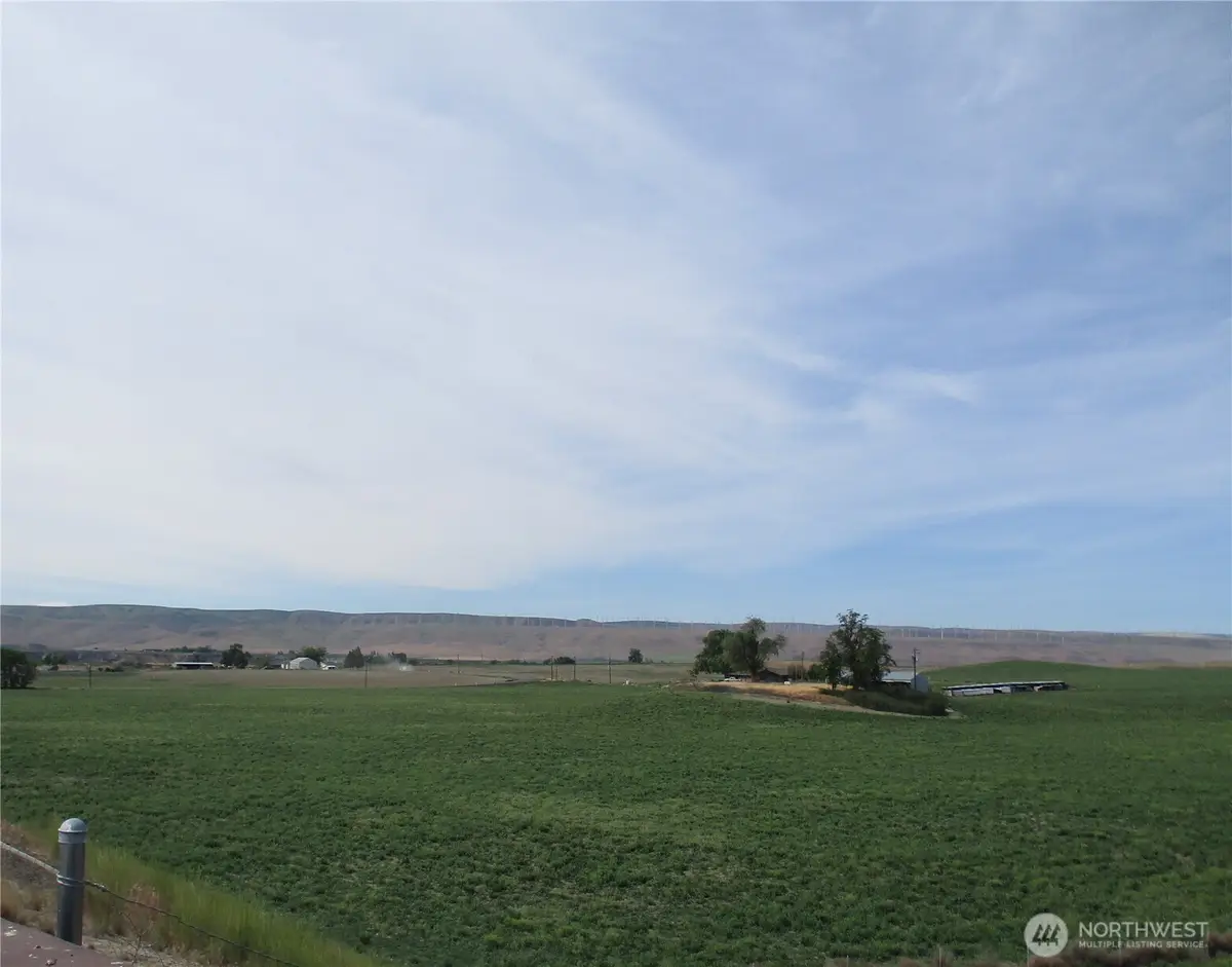 669 Cummins Road, Touchet, WA 99360 - #1